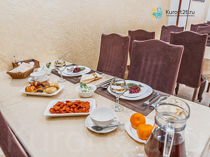 Санаторий «Долина Нарзанов» г. Кисловодск. Столовая